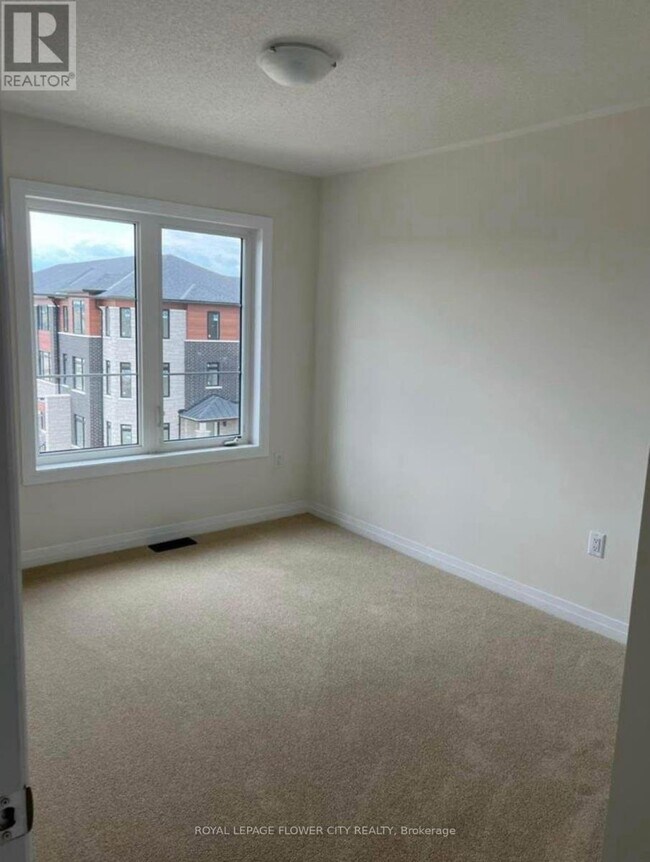 Building Photo - 55 Ravenbury St