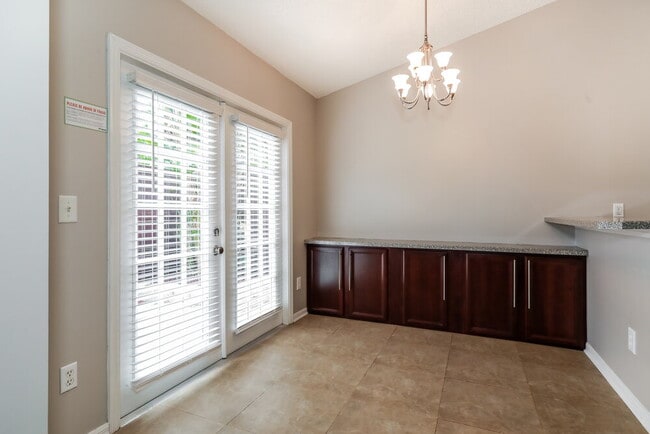 Building Photo - 4642 Ridge Point Ct