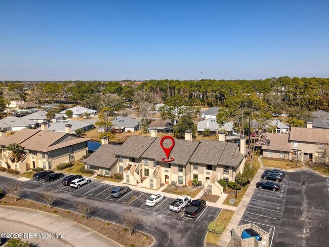 Building Photo - 225 Cranes Lake Dr