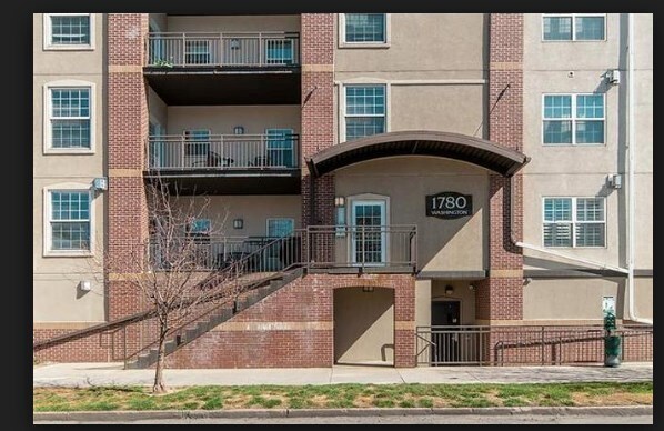 Building Exterior - 1780 N Washington St
