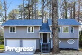 Foto principal - 3230 Revere Cir