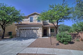 Building Photo - 384 W Corte Planga