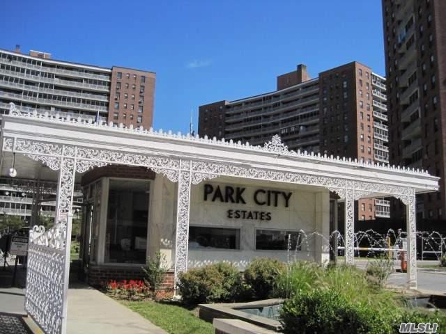 Primary Photo - 61-45 98th St