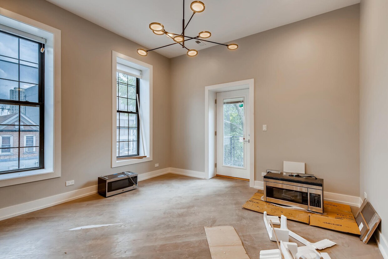 Foto principal - 1436 W Blackhawk St