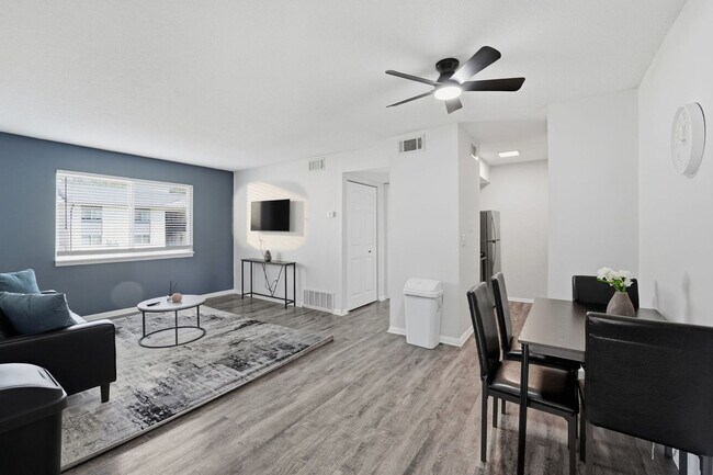 Foto del edificio - 4230 Garrett Rd