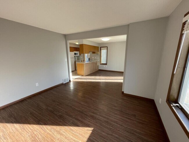 Foto del edificio - 2214 18th Ave SE