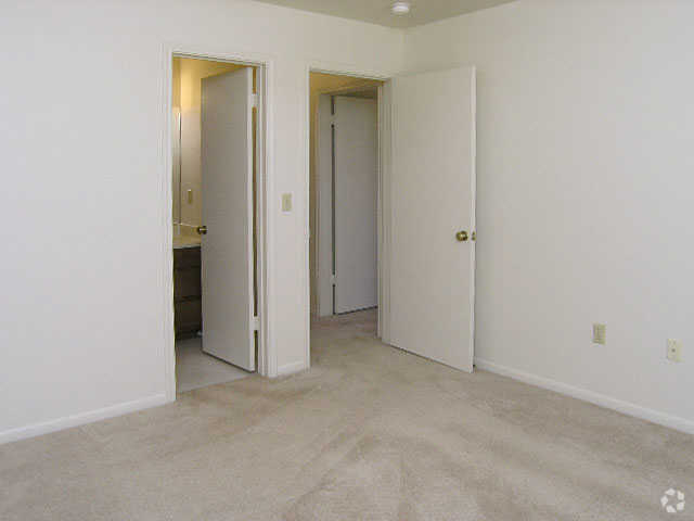 encino park apartments