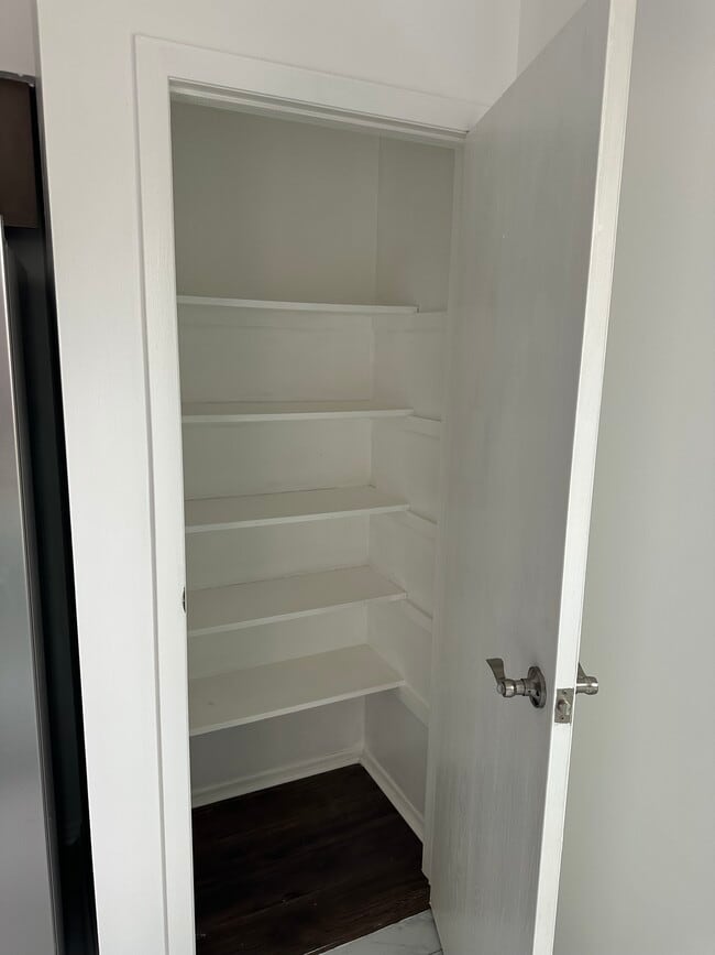 Building Photo - 3873 Millstone Rd