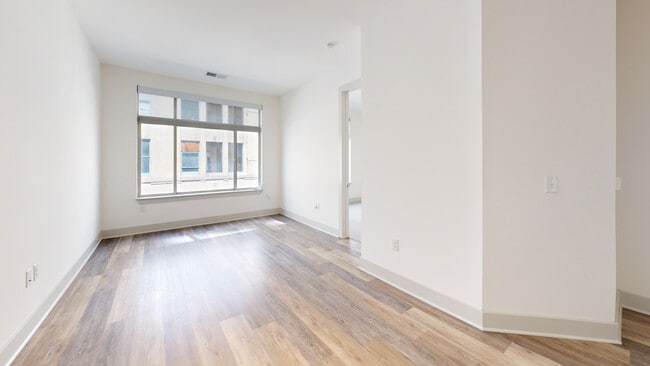 Interior Photo - 322 on North Broad