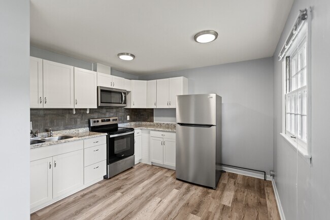 Foto del edificio - 801-805 Lester Harris Rd