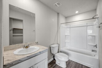 Building Photo - 68 Rd 51026