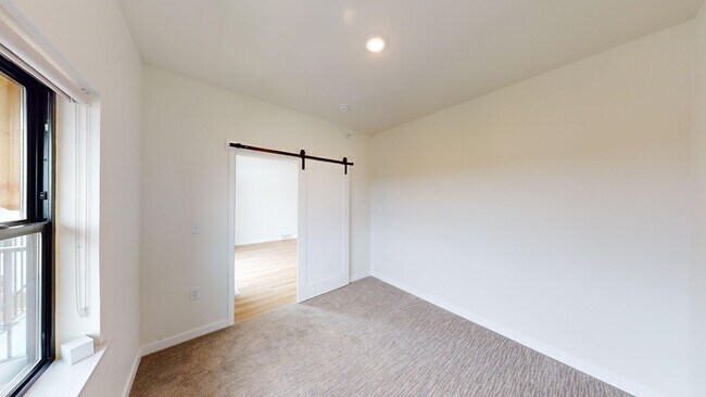 Interior Photo - The Velthuis Apartments