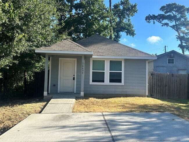 Foto del edificio - 16698 E Forrestal St