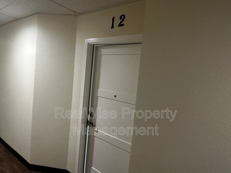 1935 Table Rock Rd Unit 12, Medford, OR 97501 Condo for Rent in