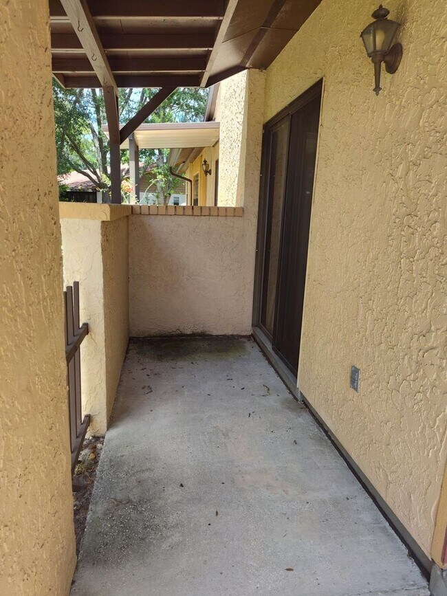 Foto del edificio - Updated 2-Bedroom Apartment in Quiet Ocala...