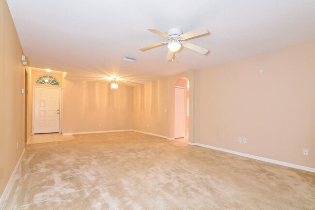 Building Photo - 12118 Feldwood Creek Ln