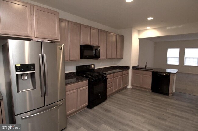 Building Photo - 269 Trails Way