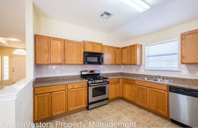 Foto del edificio - 125 Rosemary Cove