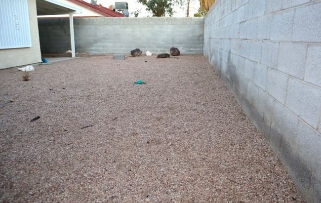 Foto del edificio - 7227 Empress Dr