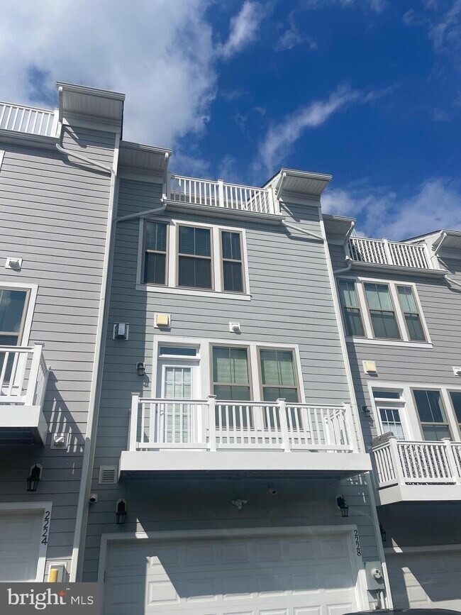 Foto del edificio - 2228 S Glebe Road