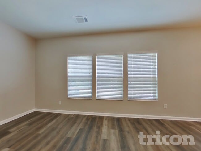 Building Photo - 10 Moonrise Crossing