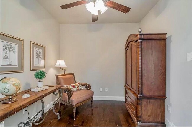 Building Photo - Stunning 2 story in McKinney