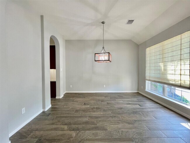 Foto del edificio - 26127 Ashland Hollow Ln