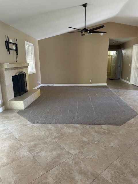 Foto del edificio - 23657 Cutter Dr