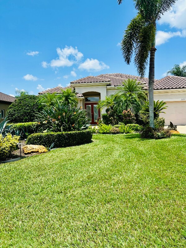 Foto principal - 9703 53rd Terrace E