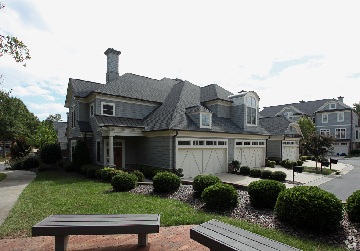 Primary Photo - Greenview Terraces Townhomes