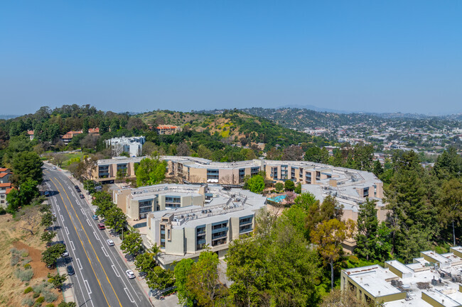 Aerial Context - Eaton Crest