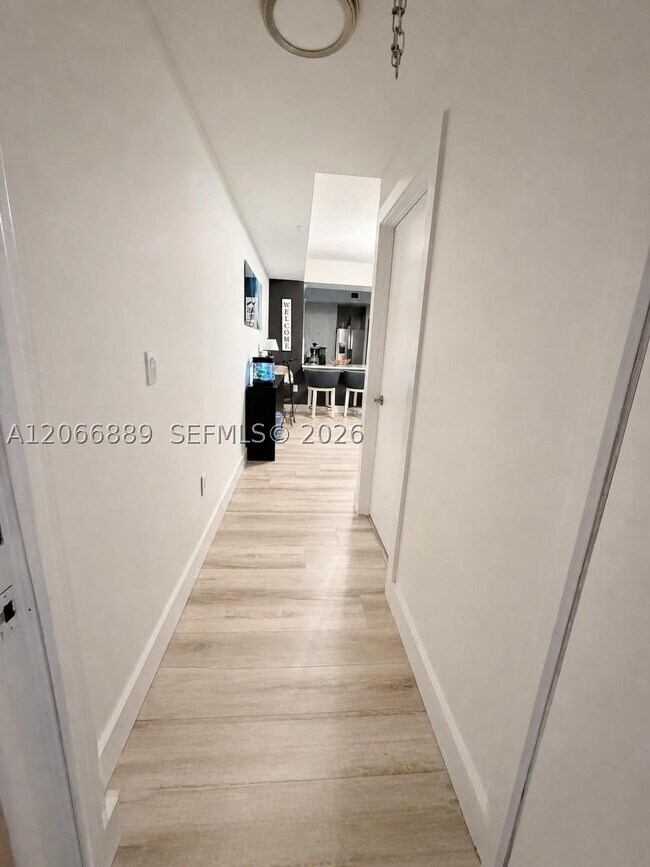 Foto del edificio - 6960 SW 39th St