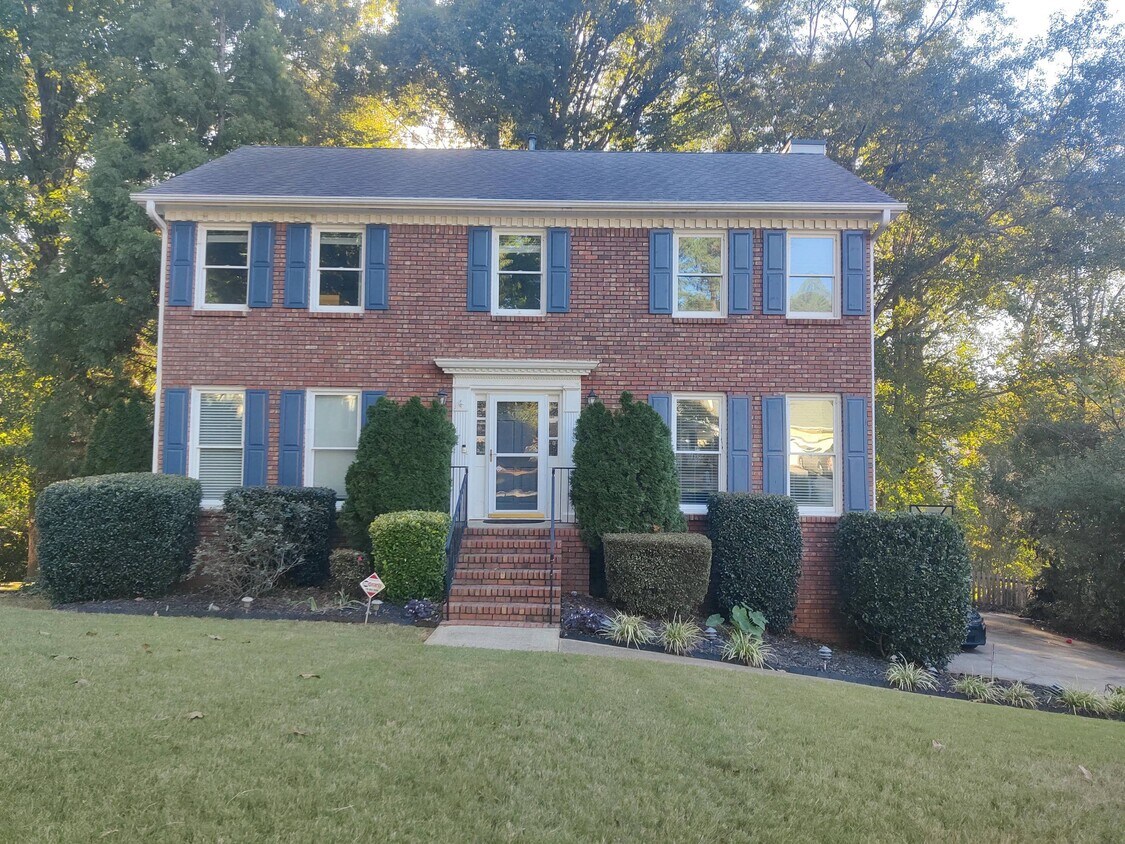 Primary Photo - 751 Providence Dr