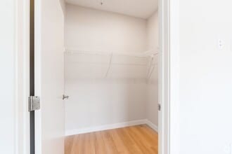 Interior Photo - Redband Apartments