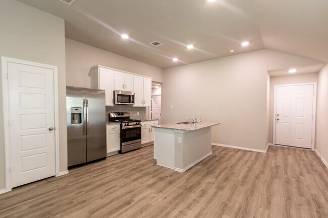 Foto del edificio - 1218 Colt Canyon Dr