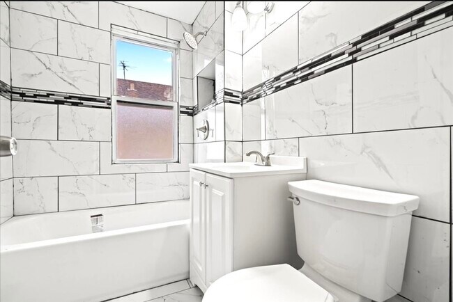 Foto del edificio - 7248 S Wolcott Ave