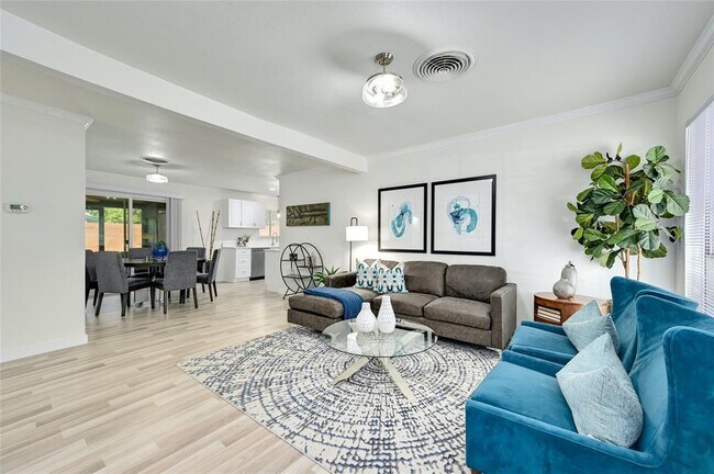 Foto del edificio - 6808 Hanover Ln