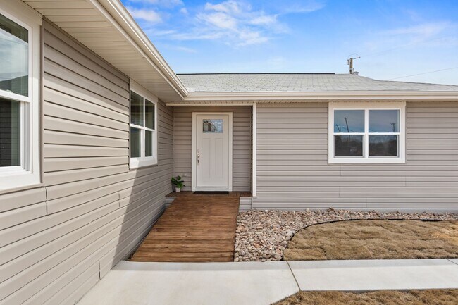Building Photo - 2-5 ACRES IN HARKER HEIGHTS! FOUR BEDROOMS...