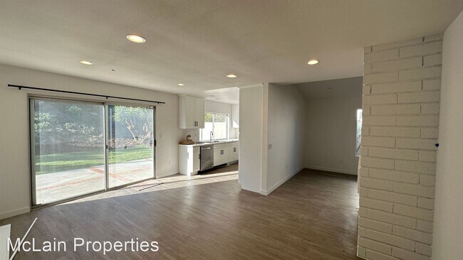 Building Photo - 4 br, 2 bath House - 361 Mainsail Rd