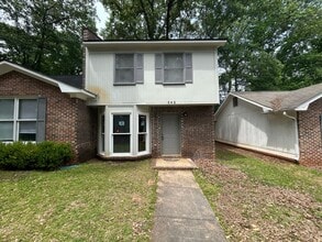 Building Photo - 542 Greentree Terrace