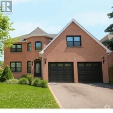 Building Photo - 28 Fairmeadow Pl