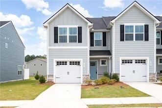 Building Photo - 121 Chastain Dr