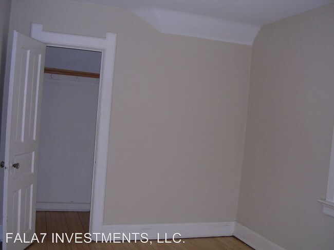 Building Photo - 2761 N Holton St