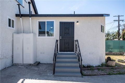Primary Photo - 407 W 107th St