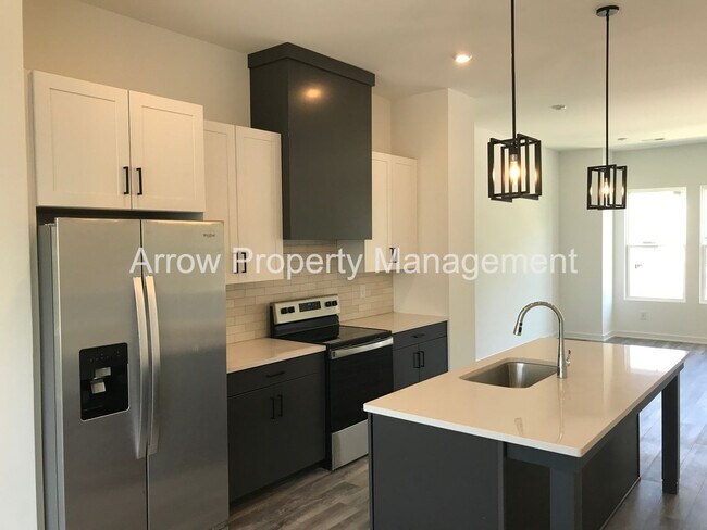 Foto del edificio - Immaculate new construction in the Nations!