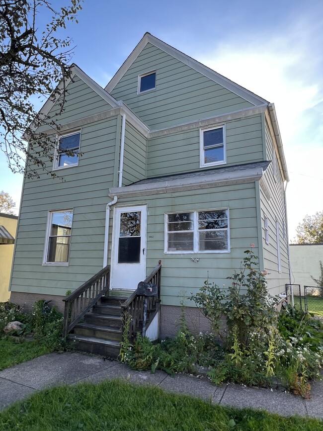 Building Photo - 5462 State Rd