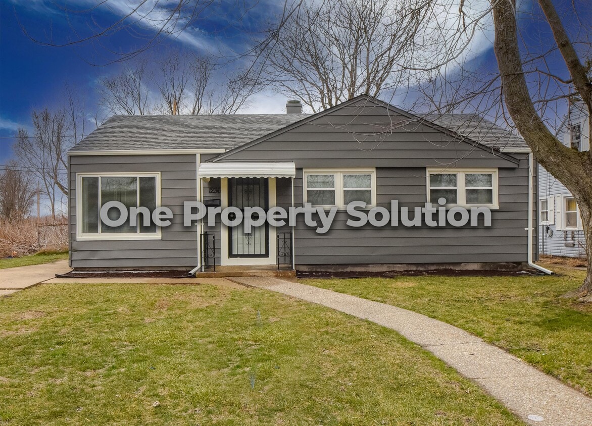 Foto principal - 1236 Cass St