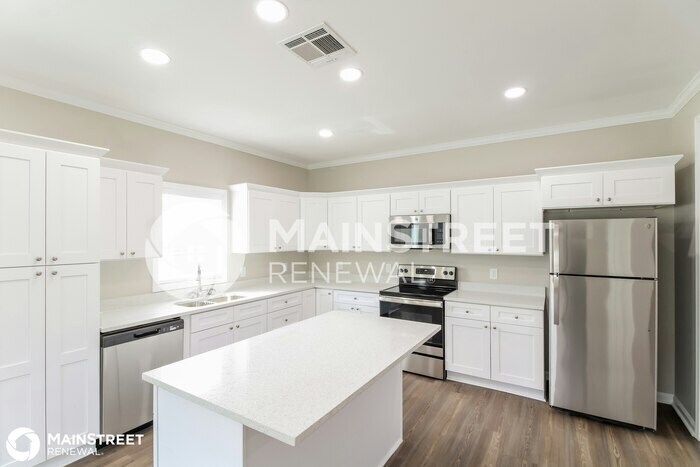 Foto principal - 7816 Scott St