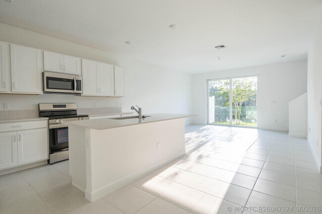 Foto del edificio - 5303 Flannigan Wy