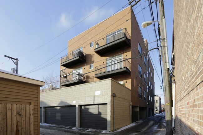 Foto del edificio - 2417 W. Erie